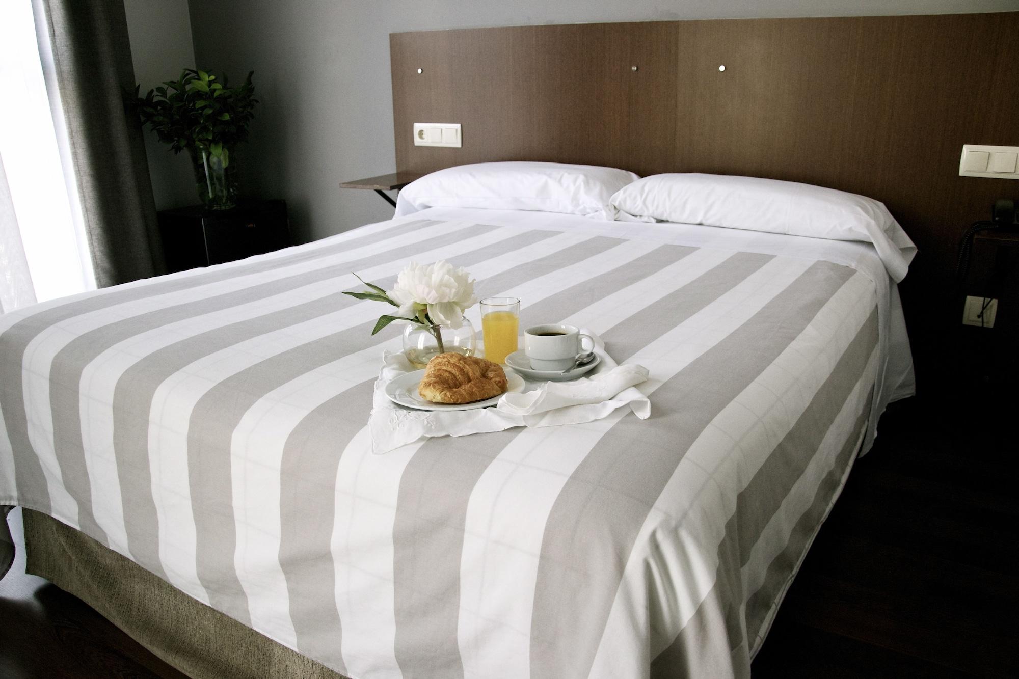 Hotel Sirimiri Bilbao Luaran gambar