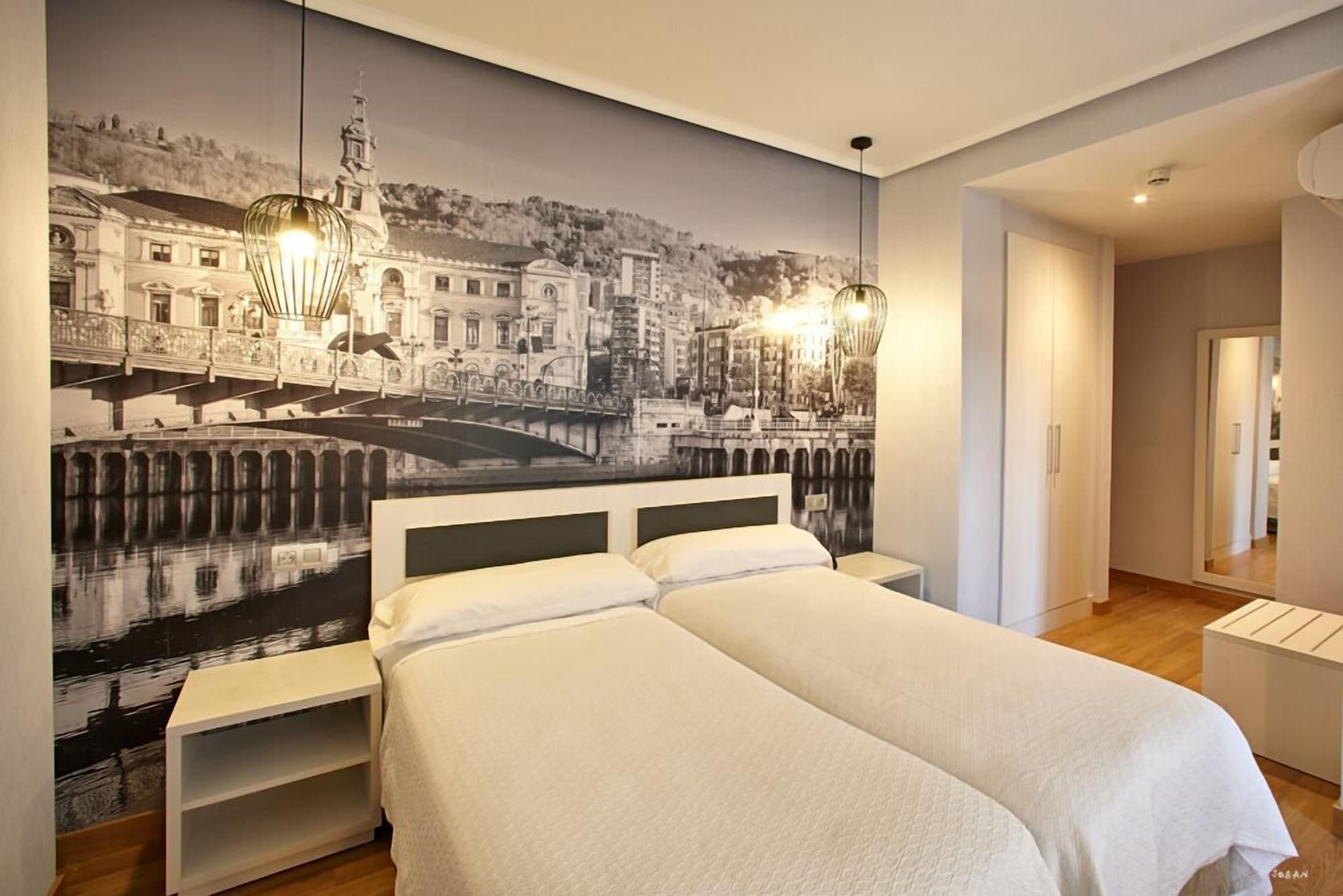 Hotel Sirimiri Bilbao Luaran gambar
