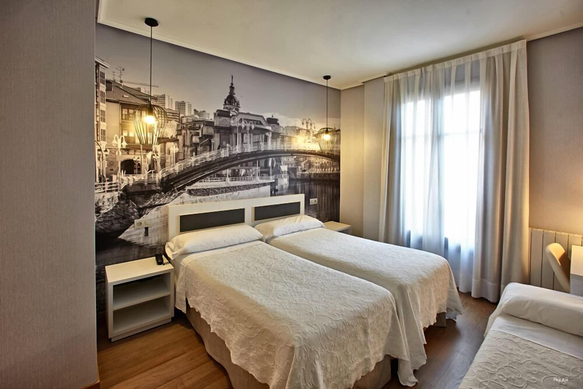 Hotel Sirimiri Bilbao Luaran gambar