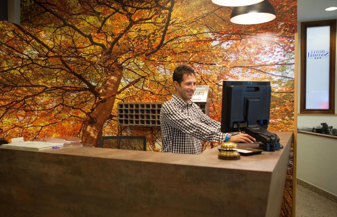 Hotel Sirimiri Bilbao Luaran gambar