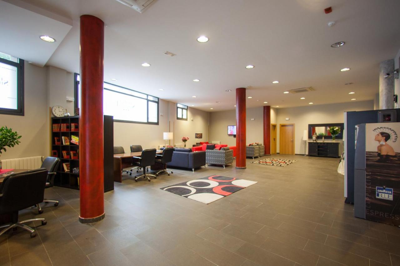 Hotel Sirimiri Bilbao Luaran gambar