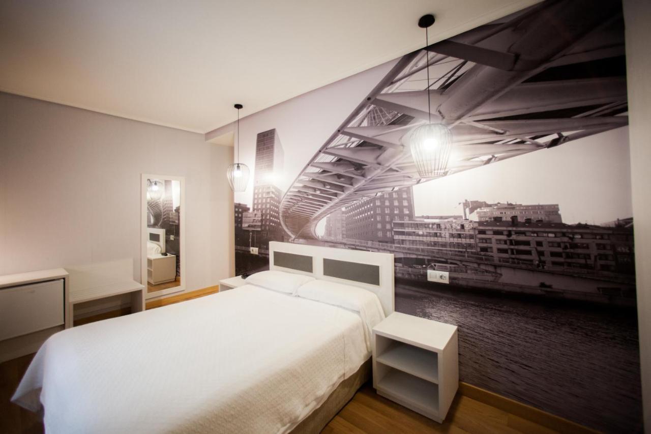 Hotel Sirimiri Bilbao Luaran gambar