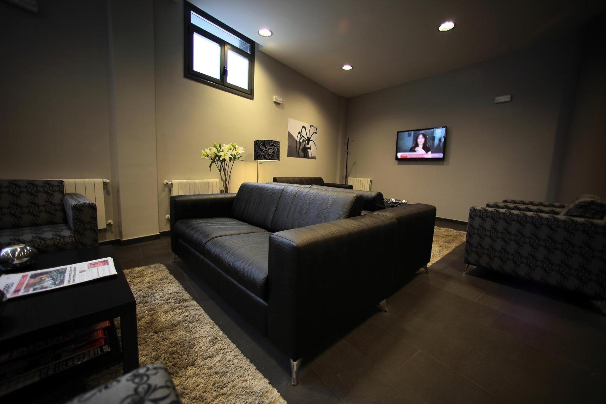 Hotel Sirimiri Bilbao Luaran gambar