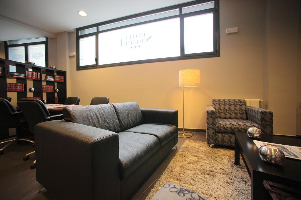 Hotel Sirimiri Bilbao Luaran gambar