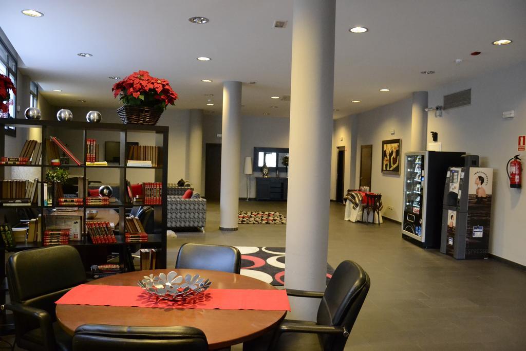 Hotel Sirimiri Bilbao Luaran gambar