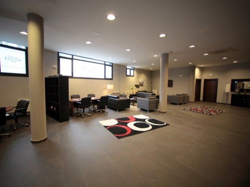 Hotel Sirimiri Bilbao Luaran gambar