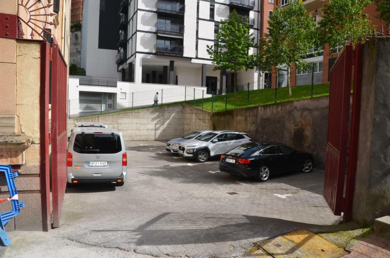 Hotel Sirimiri Bilbao Luaran gambar